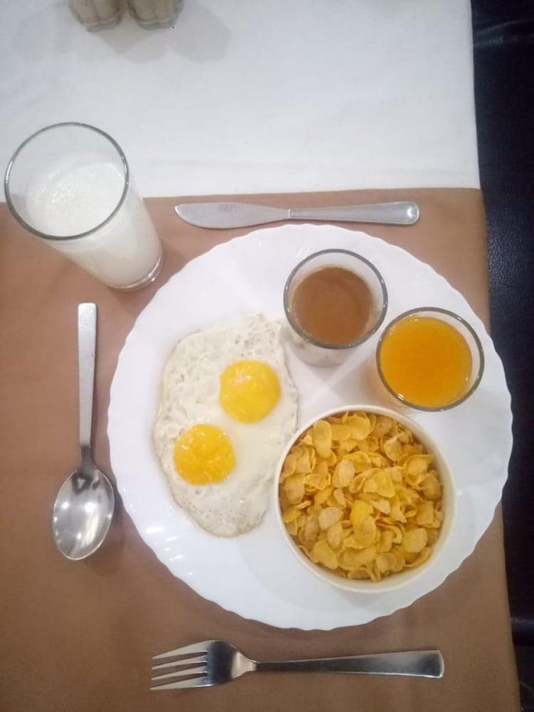Hotel Lumbini International Бодх-Гая Экстерьер фото