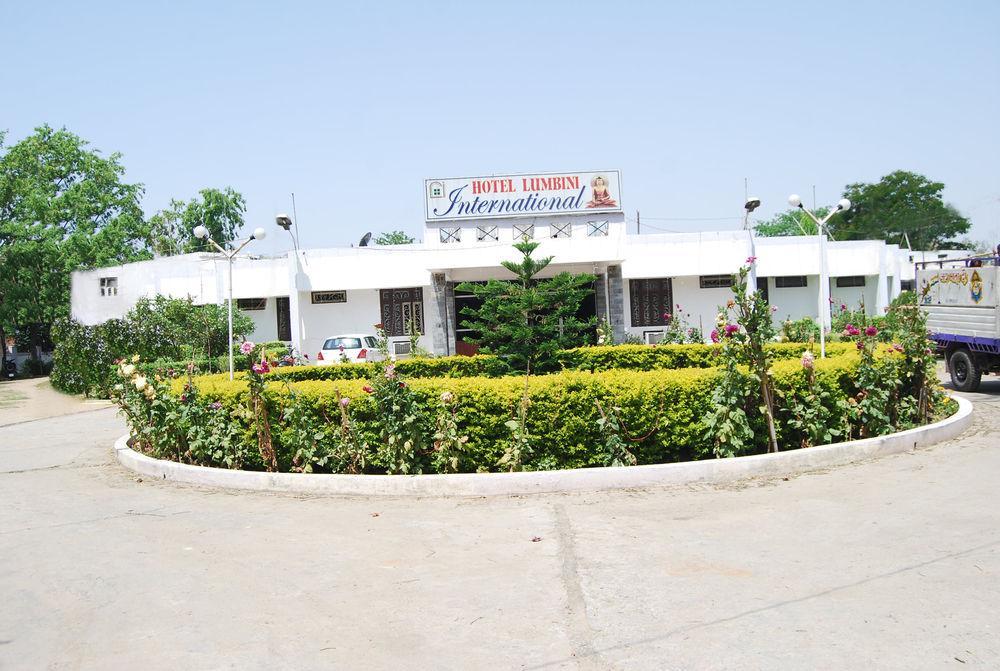 Hotel Lumbini International Бодх-Гая Экстерьер фото