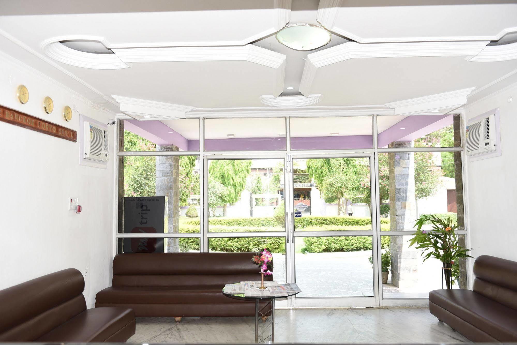 Hotel Lumbini International Бодх-Гая Экстерьер фото