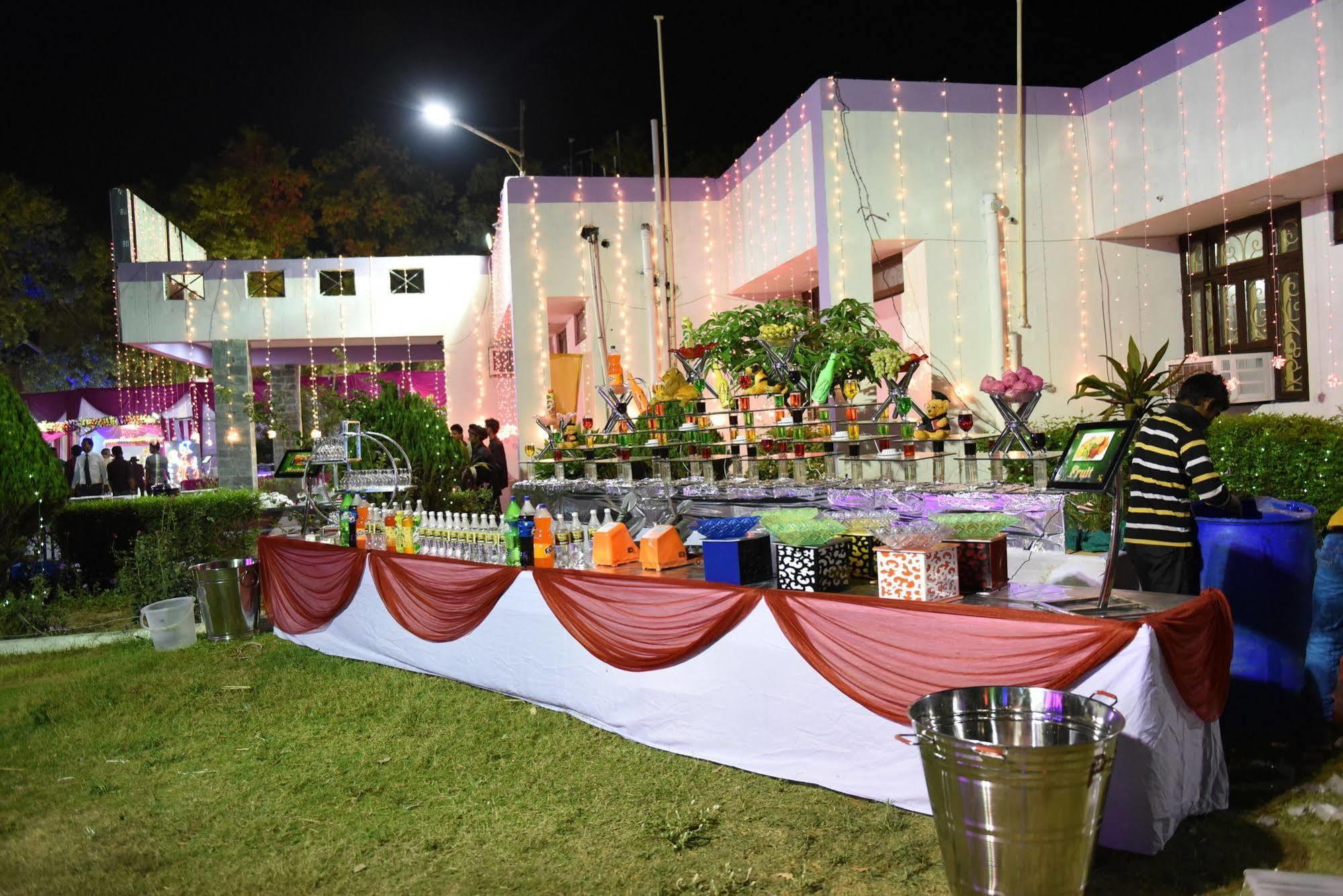 Hotel Lumbini International Бодх-Гая Экстерьер фото
